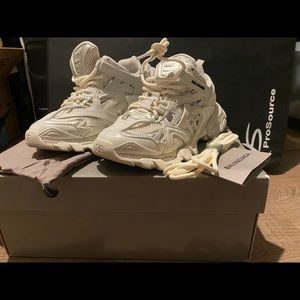 Balenciaga women us6.5